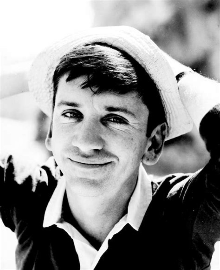 Bob Denver 'Gillian's Island' Fought Stage 4 Throat Cancer