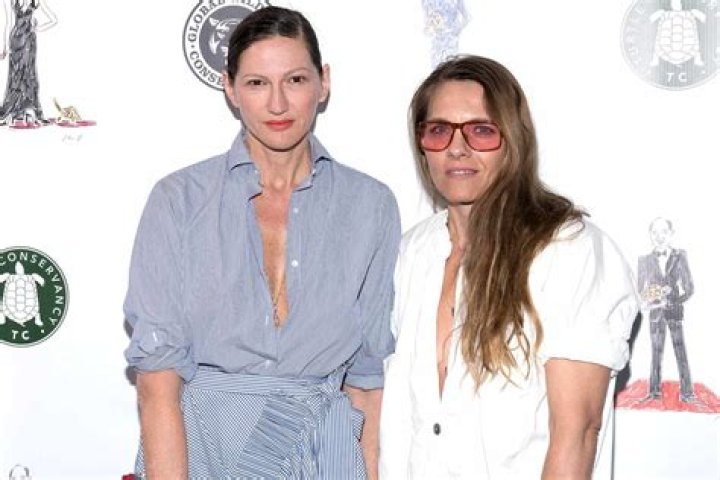 Jenna Lyons Is Getting Into the Beauty Business Fashionista